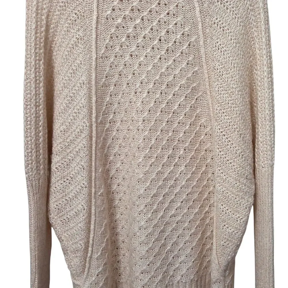 Apt. 9 woman's pink cowl neck sweater size M.